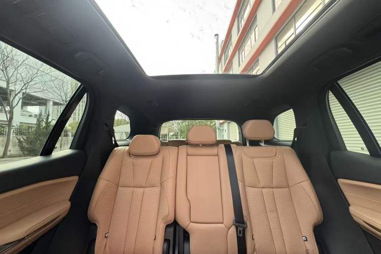 Used Nio ES8 2020 415 km Range 7-Seater Version