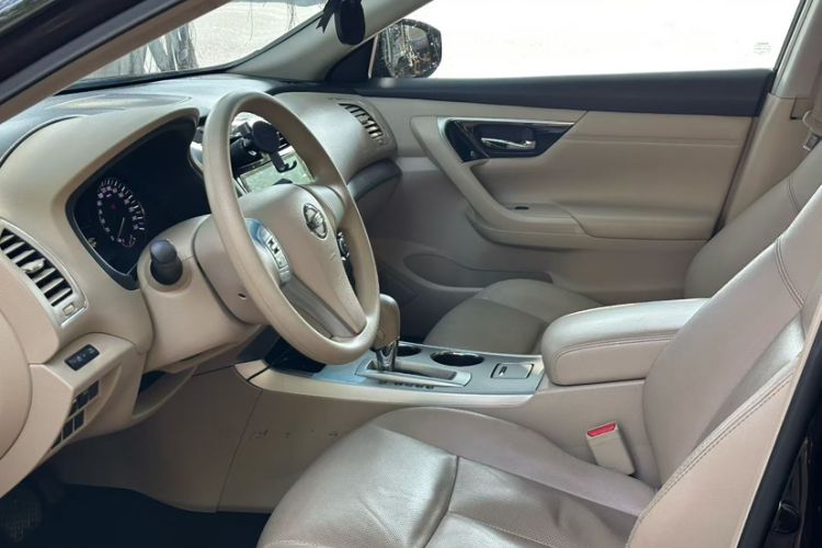 Used Nissan Teana 2016 2.0L XE Fashion Edition
