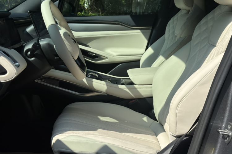 Used BYD Song L EV 2024 550km Beyond Edition
