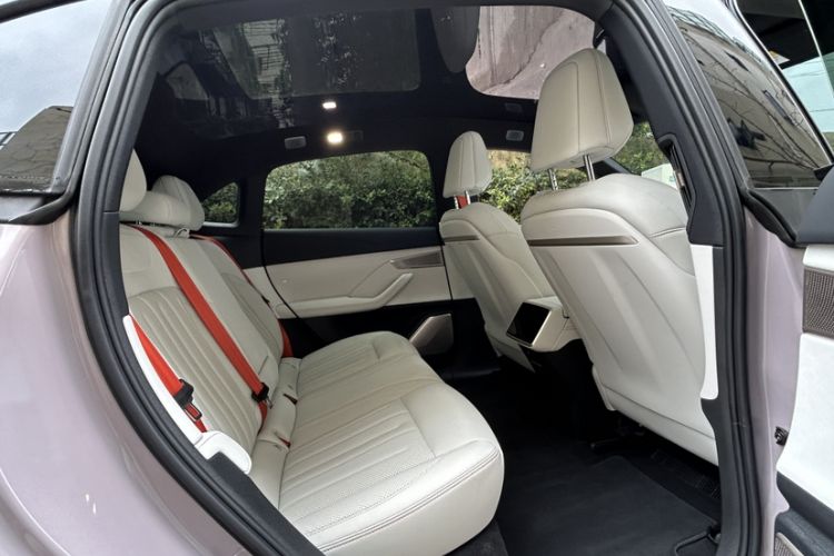 Used ONVO L60 2024 60 kWh Rear-Drive Version
