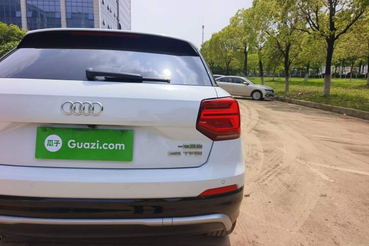 Used Audi Q2L 2021 35 TFSI Progressive Dynamic Edition Exterior 11