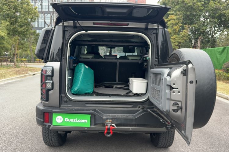 Used BAIC Off-Road BJ40 2024 2.0T All-New Blade Hero Edition Climber
