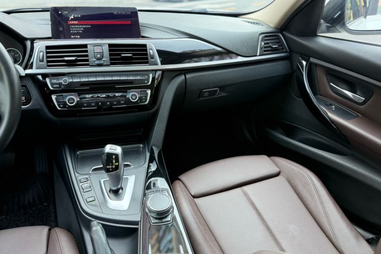 Used BMW 3 Series 2019 320Li Fashion Model