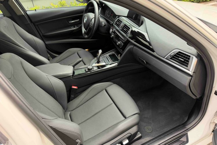 Used BMW 3 Series 2018 318Li
