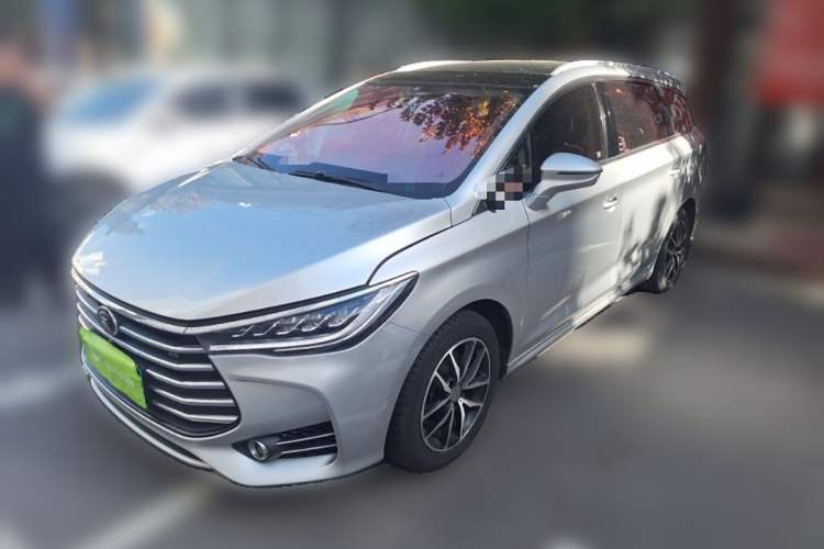 Used BYD Song MAX 2017 1.5T Automatic Smart Connect Elite 7-Seater
