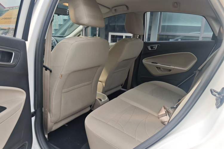 Used Ford Fiesta 2013 Sedan 1.5L Automatic Fashion Edition