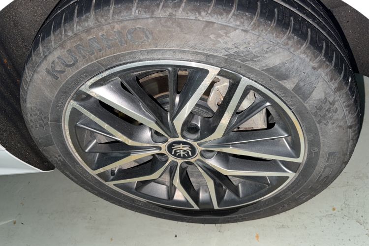 Used BYD Qin PLUS 2021 EV 400KM Luxury Model