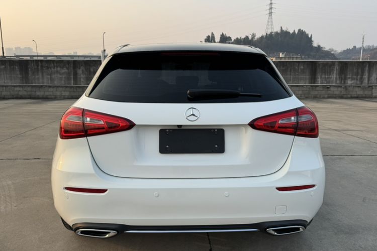 Used Mercedes-Benz A-Class 2020 A 180 Exterior 4