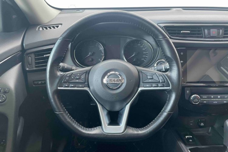 Used Nissan X-Trail 2023 Classic 2.0L Two-Wheel Drive Smart Connect Premium Edition Steering Wheel