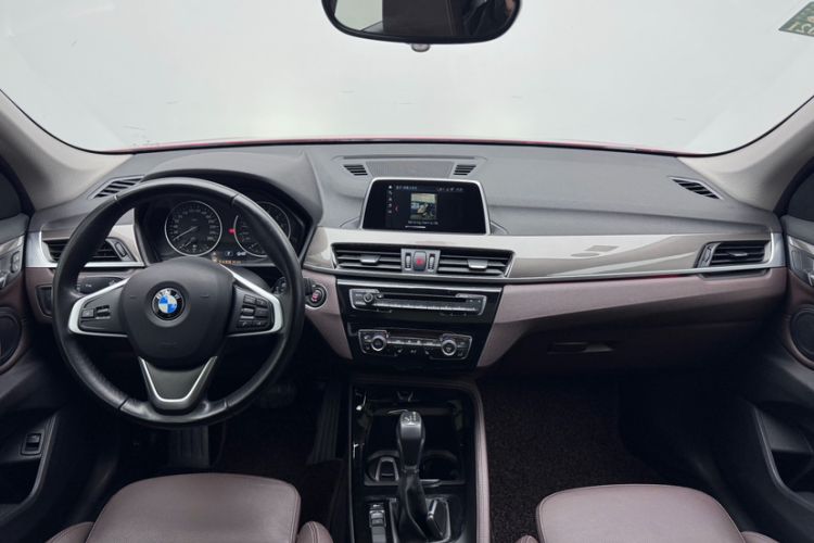 Used BMW X1 2018 xDrive20Li Luxury Edition
