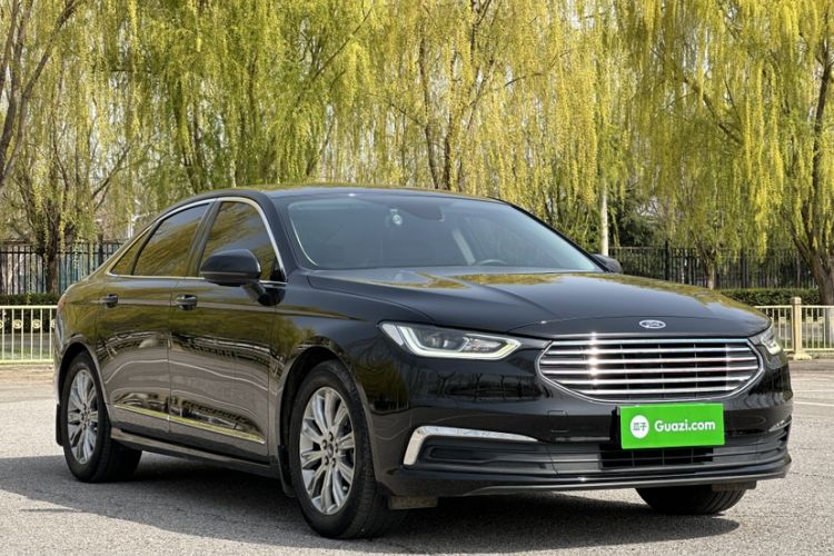 Used Ford Taurus 2019 EcoBoost 245 Comfort Edition
