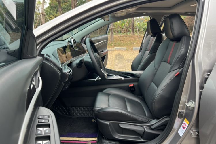 Used Changan Eado 2020 PLUS Blue Whale NE 1.4T GDI DCT Prestige Model
