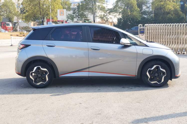 Used BYD Dolphin 2021 405 km Fashion Edition
