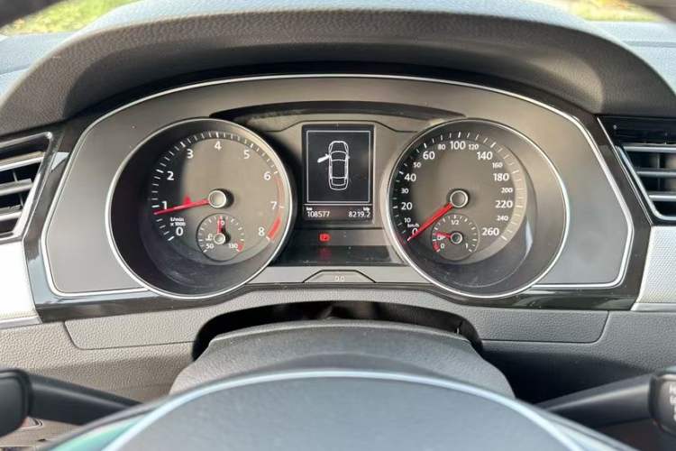 Used Volkswagen Magotan 2019 330TSI DSG Leading Edition China V Standard
