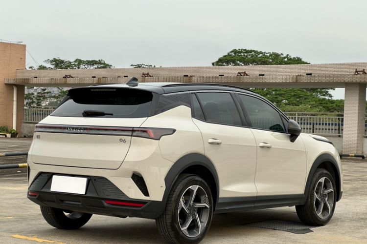 Used Lynk & Co 06 2025 Renew 1.5T Halo Exterior 5