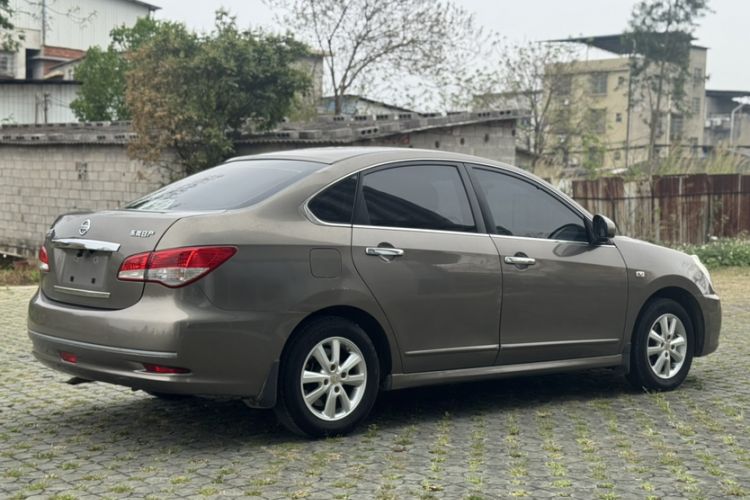 Used Nissan Sylphy 2012 Classic 1.6XE Automatic Comfort Edition Exterior 4