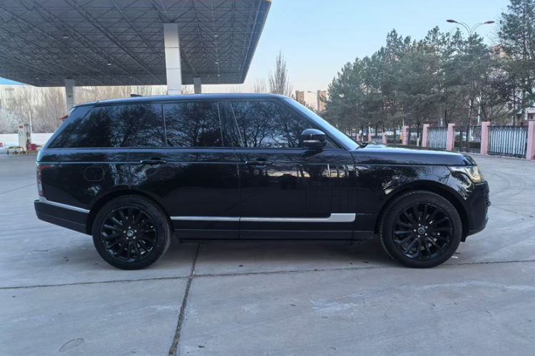 Used Land Rover Range 2017 3.0 SC V6 Vogue Exterior 3