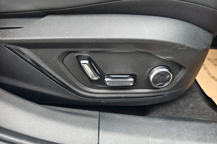 Used Lynk & Co 03 2023 2.0TD DCT H-Power Halo
