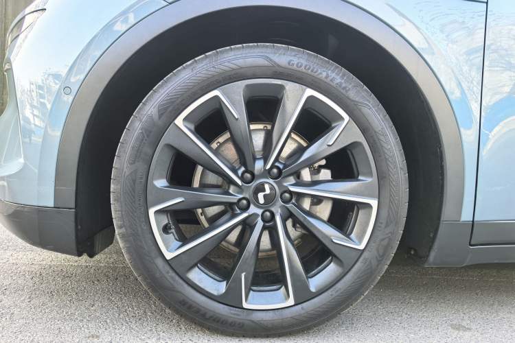 Used ONVO L60 2024 60 kWh Rear-Drive Version
