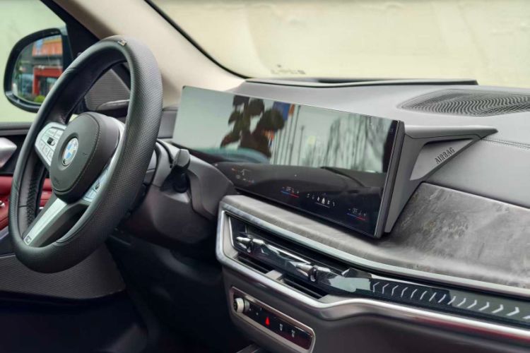 Used BMW X5 2023 xDrive 30Li Luxury M Sport Night Edition Package Interior 8