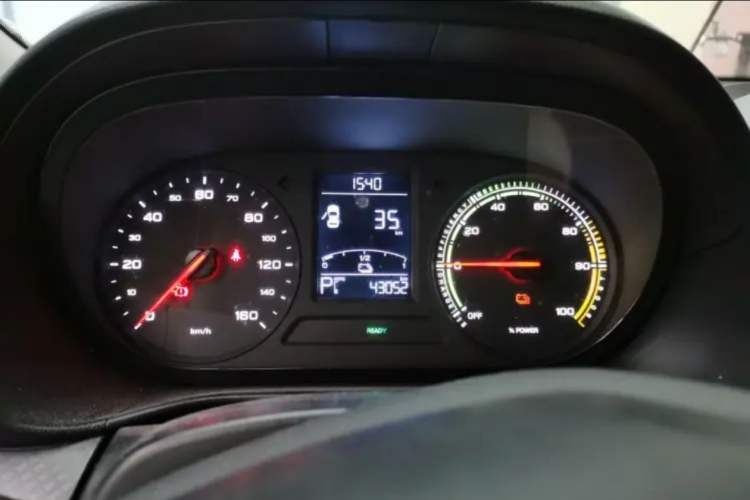 Used Roewe Clever 2022 311km QiQi BoBo Edition