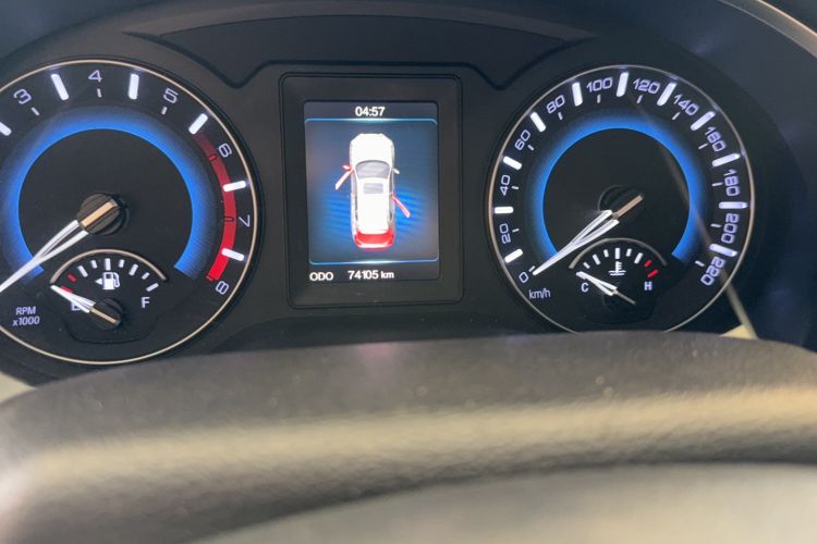 Used Haval H2 2017 Blue Label 1.5T Manual Two-Wheel Drive Luxury Model
