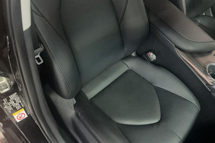 Used Toyota Camry 2018 2.0G Luxury Edition