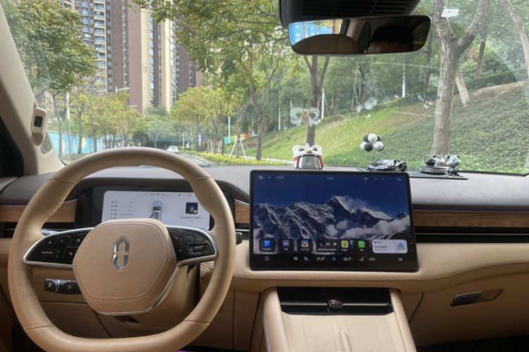 Used Hima AITO M7 2024 1.5T Rear-Drive Plus Version 5 Seats
