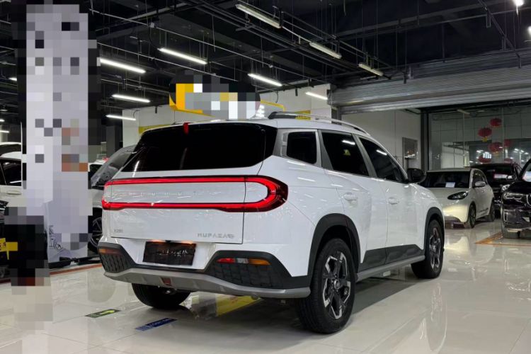 Used Hyundai ix35 2023 Musso 2.0L Deluxe Edition DLX
