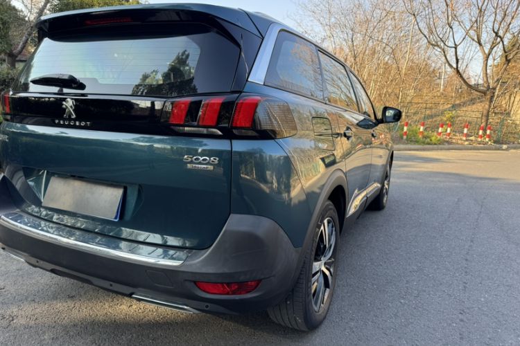 Used Peugeot 5008 2017 380THP 7-Seater Elite Edition