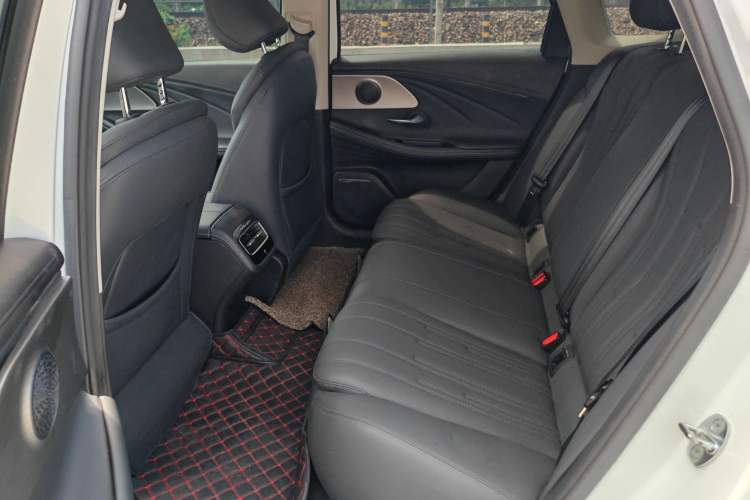 Used Chery Fengyun A8 2024 127 ZHU FENG Version