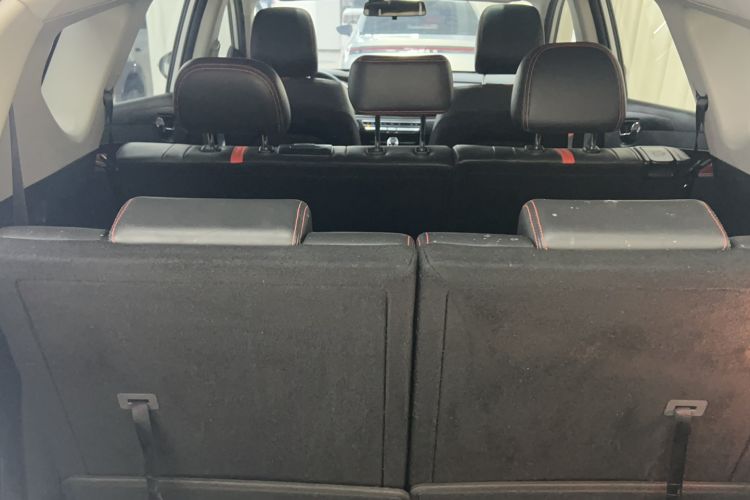 Used Dongfeng Fengon 580 2021 Revised ☆ Star Edition 1.5T Automatic Luxury Version Interior 3