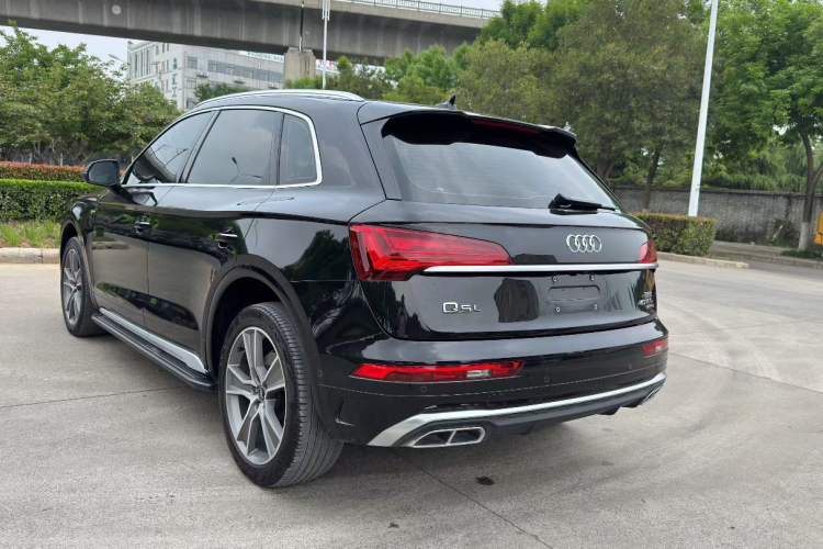 Used Audi Q5L 2022 40T Luxury Dynamic Model Exterior 9