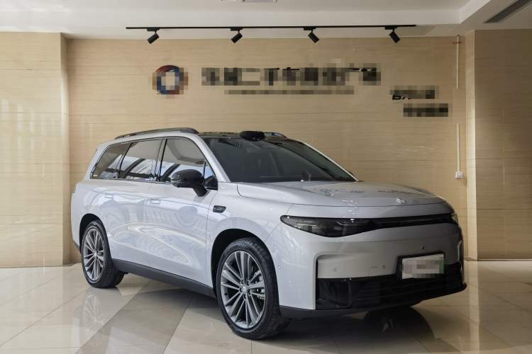 Used Leapmotor C16 2024 All-Electric 520 LiDAR Edition Exterior 2