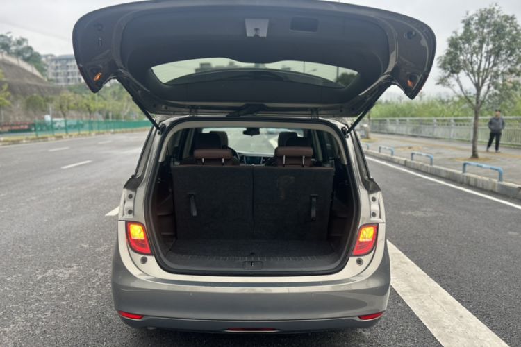 Used Buick GL6 2018 18T 6-Seater Luxury Model