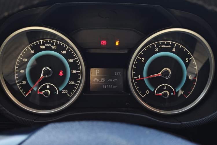 Used Land X5 2014 2.0T Automatic Innovation Edition
