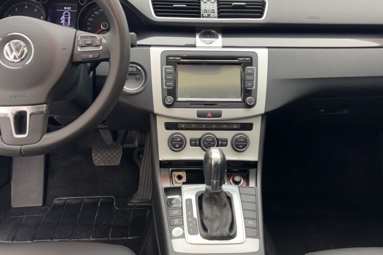 Used Volkswagen Magotan 2016 2.0 TSI Luxury Comfort Version