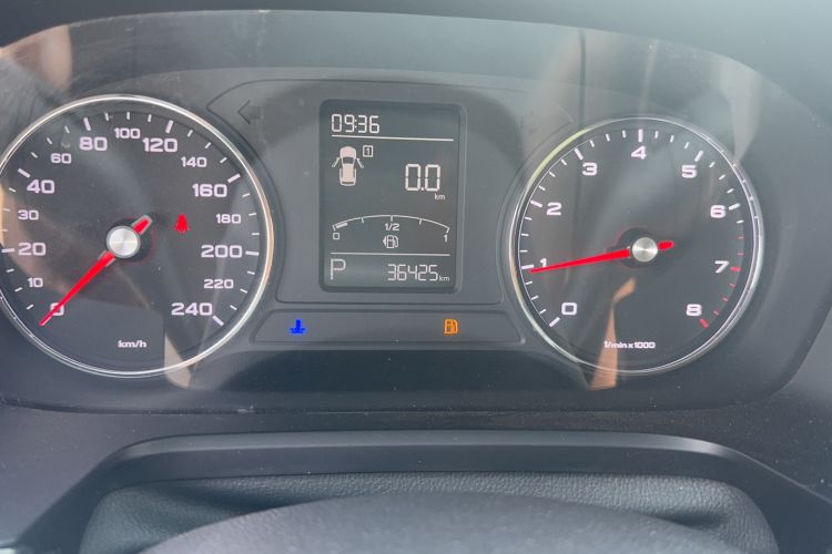 Used Roewe RX5 2019 20T Two-Wheel Drive Automatic 4G Connected Platinum Edition