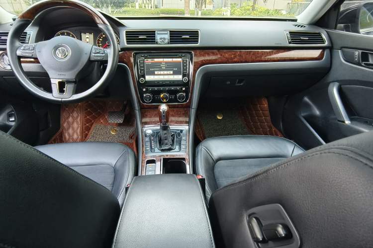 Used Volkswagen Passat 2013 2.0 TSI DSG Ultimate Edition