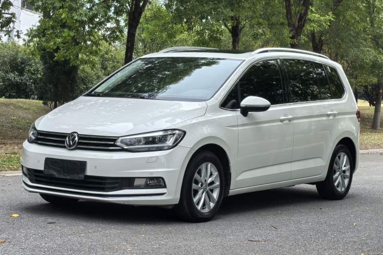 Used Volkswagen Touran 2016 Volkswagen Touran L 280TSI DSG Comfort Edition