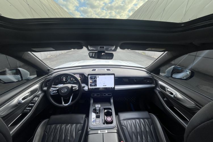 Used GAC Trumpchi GS8 2022 Flagship Series 2.0 TGDI Four-Wheel Drive Luxury Smart Connectivity Version (7 Seats)