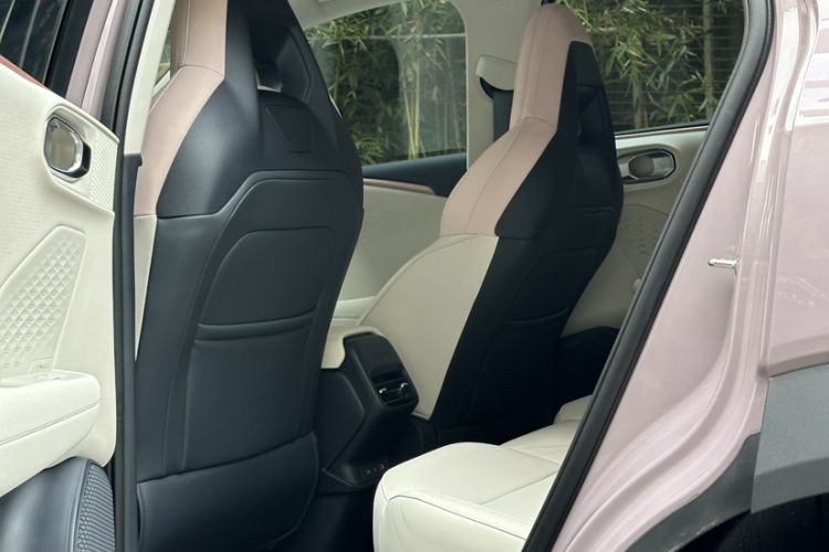 Used Lynk & Co 06 2025 Renew 1.5T Pro Interior 5