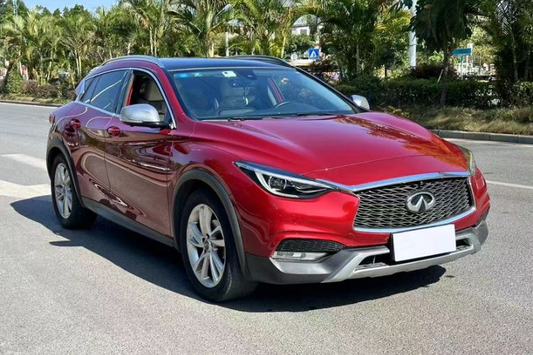 Used Infiniti QX30 2017 1.6T Two-Wheel-Drive Sport Edition
