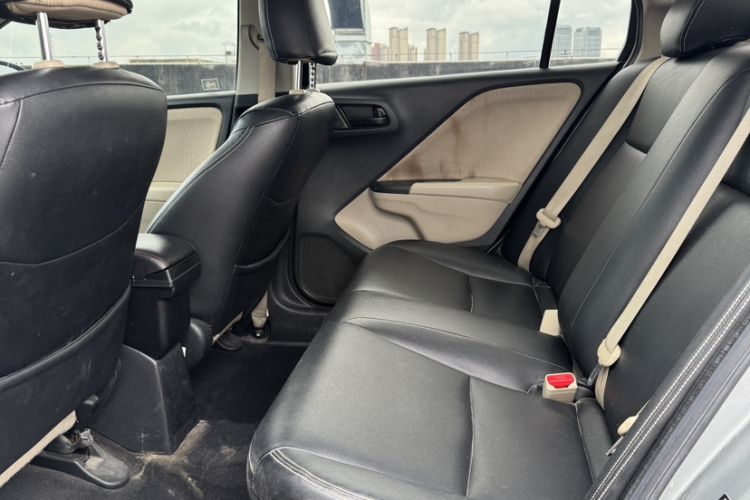 Used Honda City 2015 1.5L CVT Comfort Version