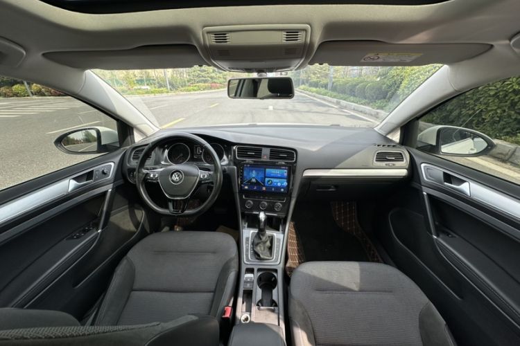 Used Volkswagen Golf 2018 230TSI Automatic Comfort Model