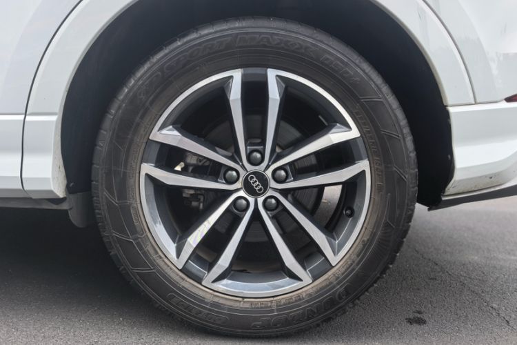 Used Audi Q3 2022 35 TFSI Progressive Dynamic Edition
