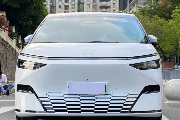 Used XPeng X9 2024 610 Long-Range Pro