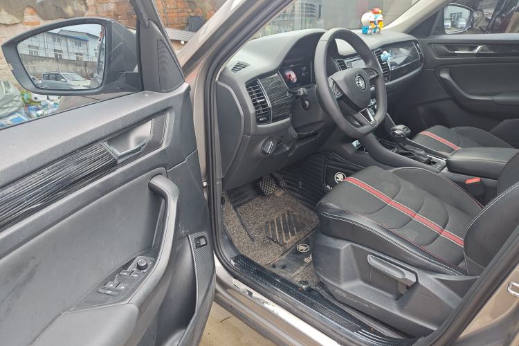 Used Skoda Kodiaq GT 2019 TSI330 Two-Wheel Drive Comfort Edition China V Standard Interior 4