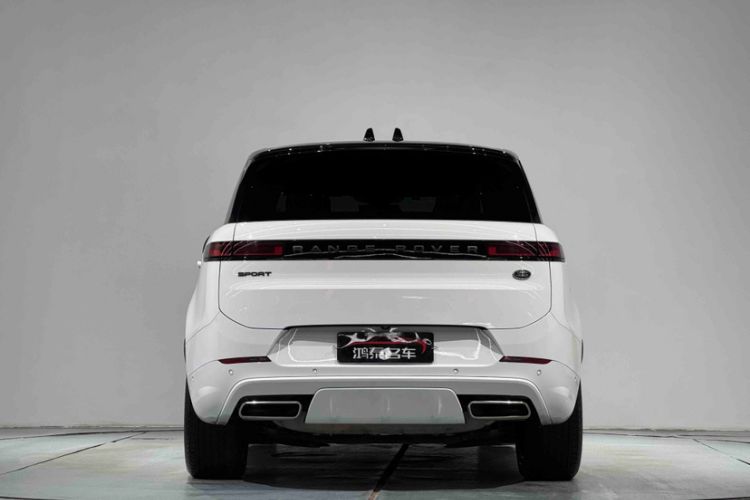 Used Land Rover Range Sport 2024 400PS Dynamic SE Exterior 1