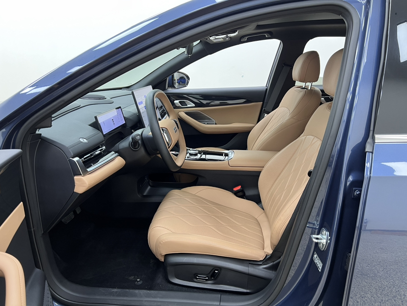Geely Galaxy A7 2025 Model EM-i 150km Starship Edition — снимка 16